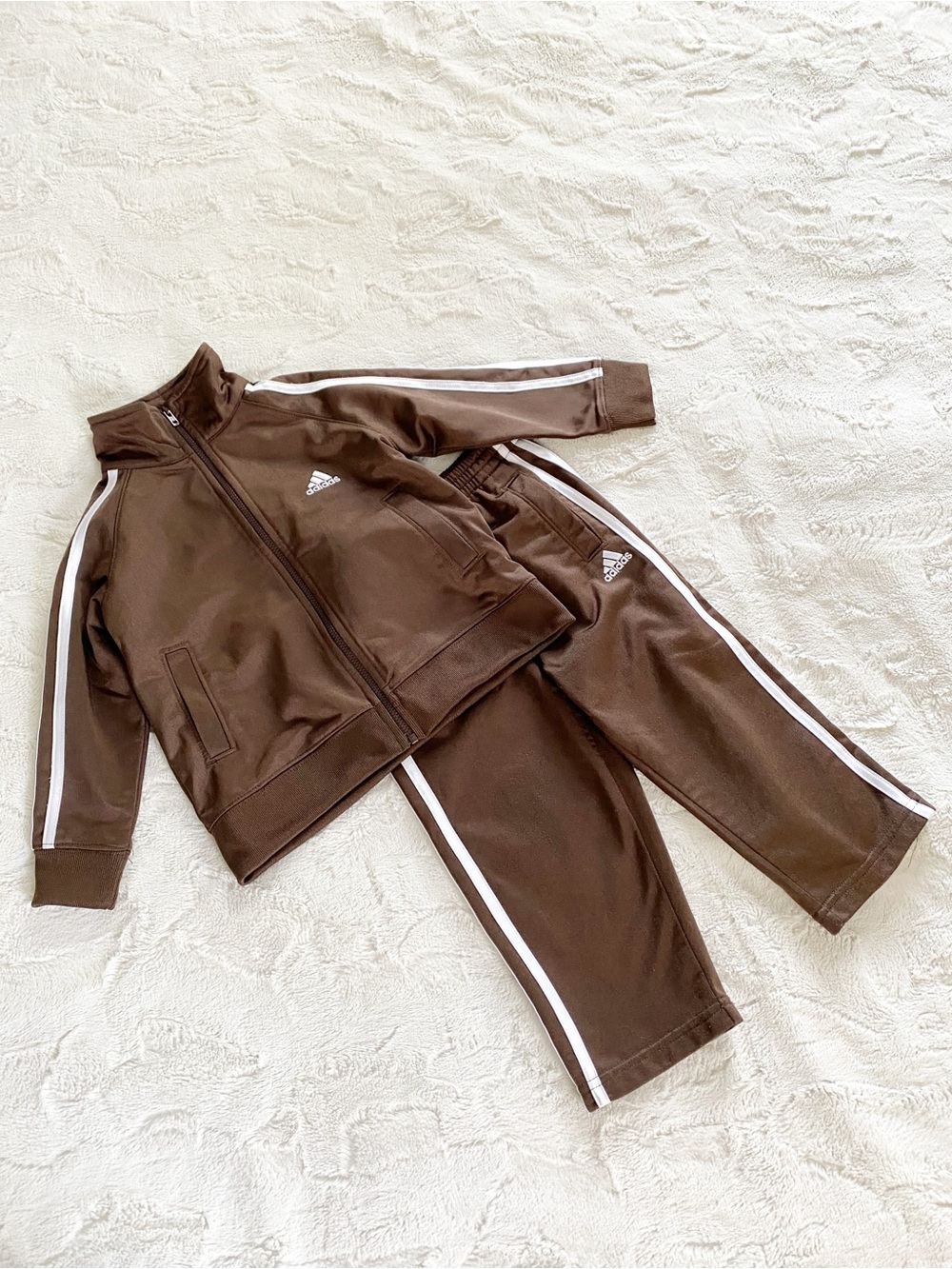 adidas • toddler y2k 2006 vintage tracksuit | 2T
